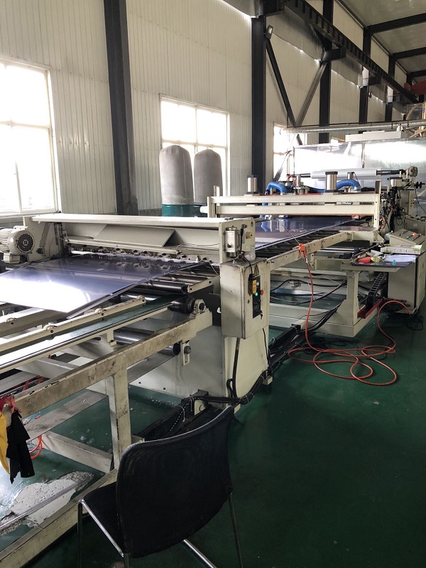 PVC透明板材擠出機(jī)